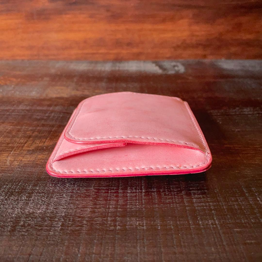 《小銭 ＆ カード》ミニマルレザーウォレット（Fuxia）