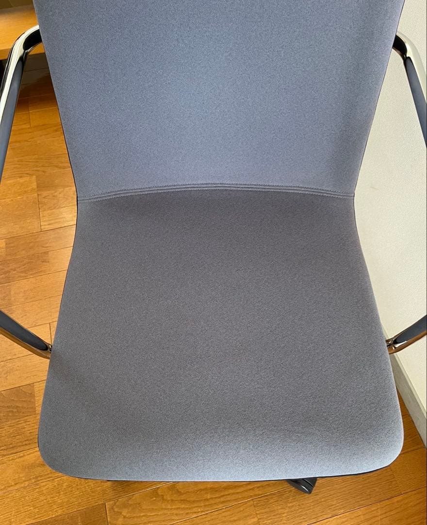 PLUS プラス　アルフィーノチェア　伊丹由和　13.9万　デザイナーズ　美品