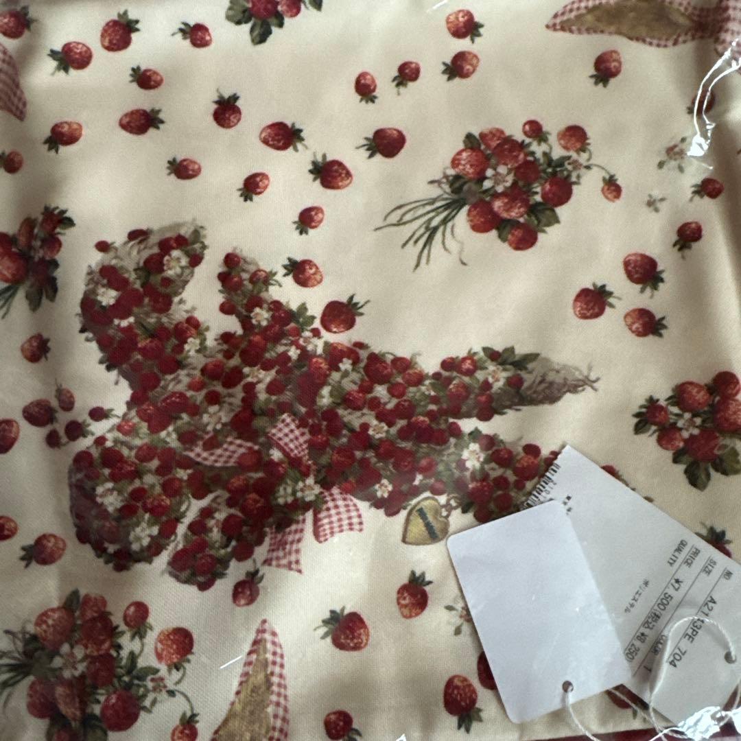 新品未使用　ピンクハウスうさぎクッションカバー