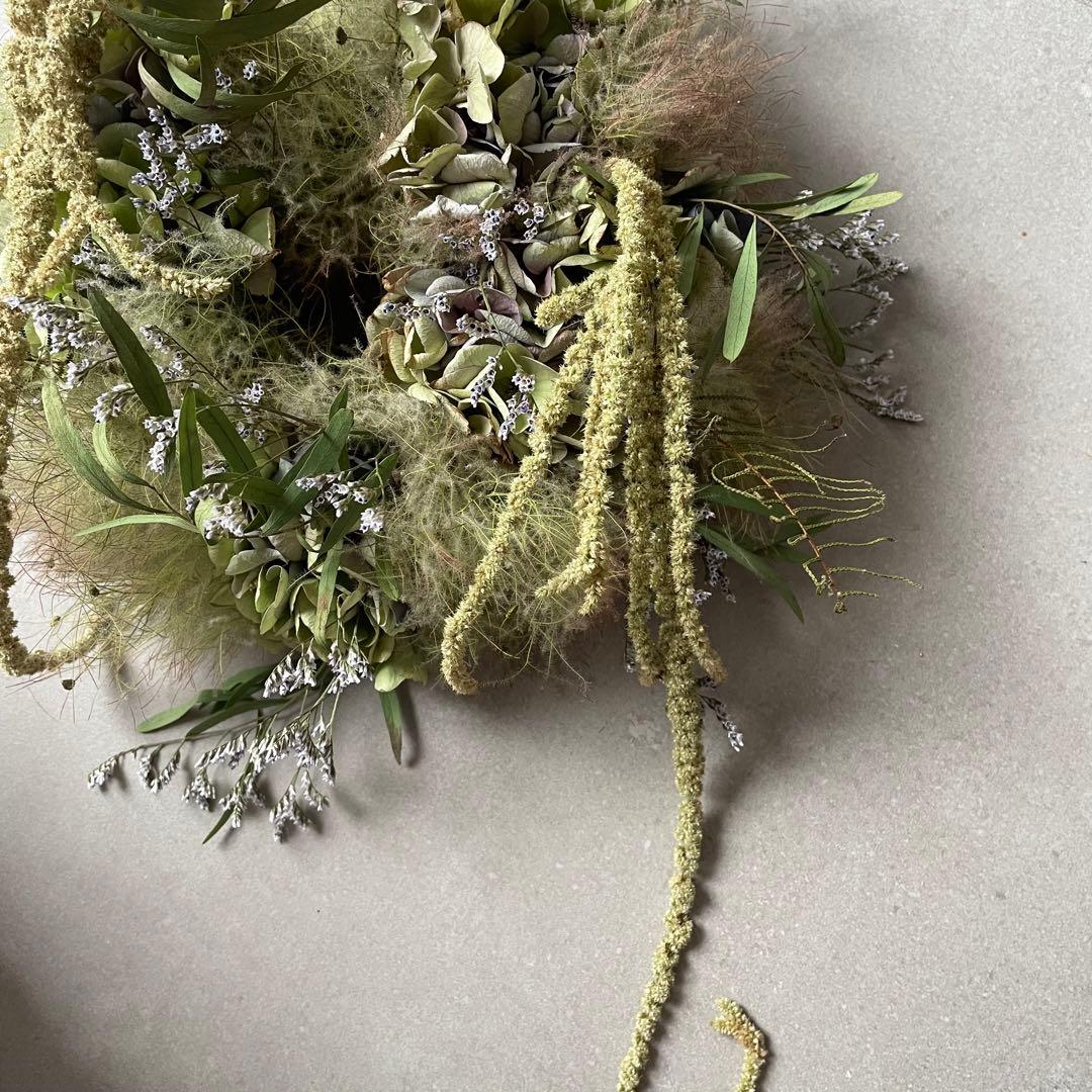 2.スモークツリー丸リース