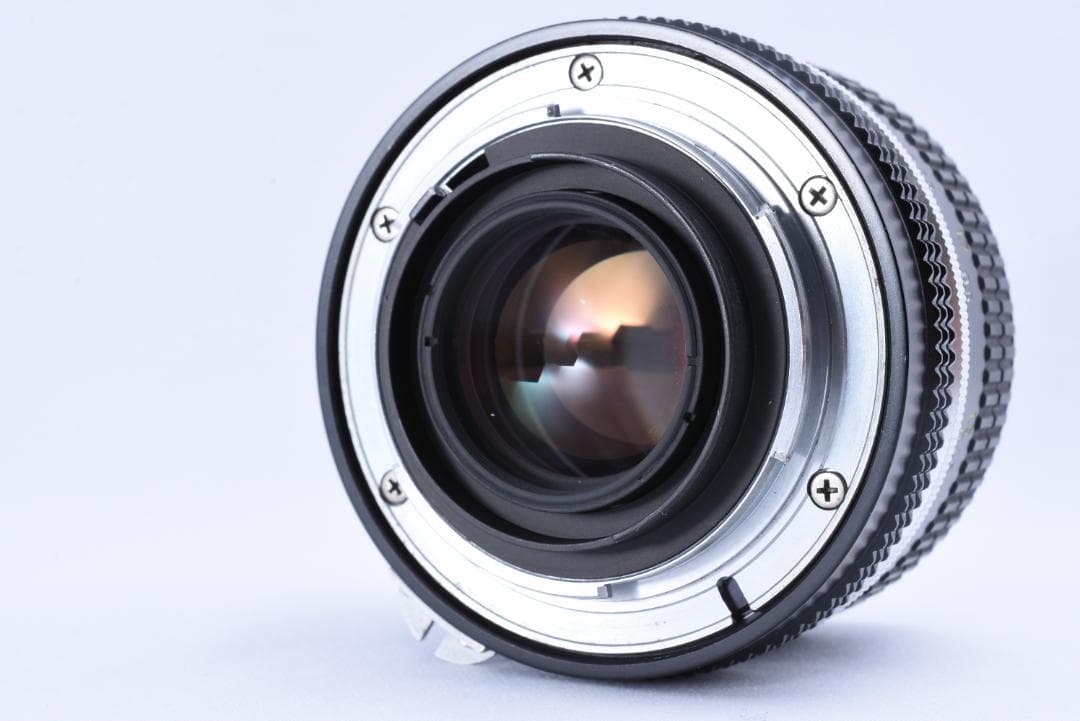 Nikon MF NIKKOR 50mm f2 Non Ai 単焦点