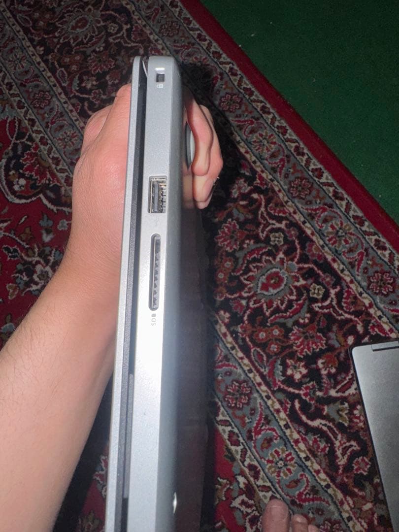 DELL ノートPC Intel Core i3 10th Gen