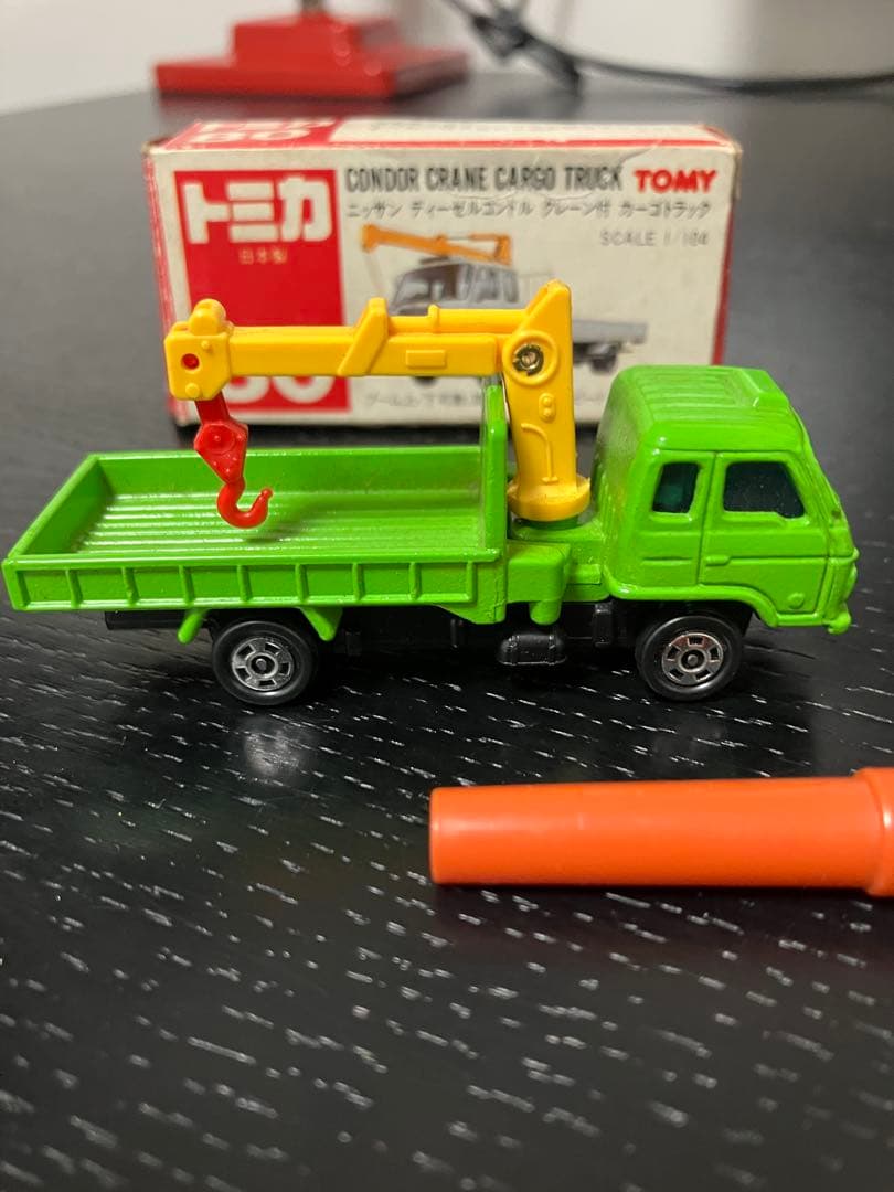 【トミカ】No.80 ニッサン ディーゼル コンドル クレーン付 カーゴ
