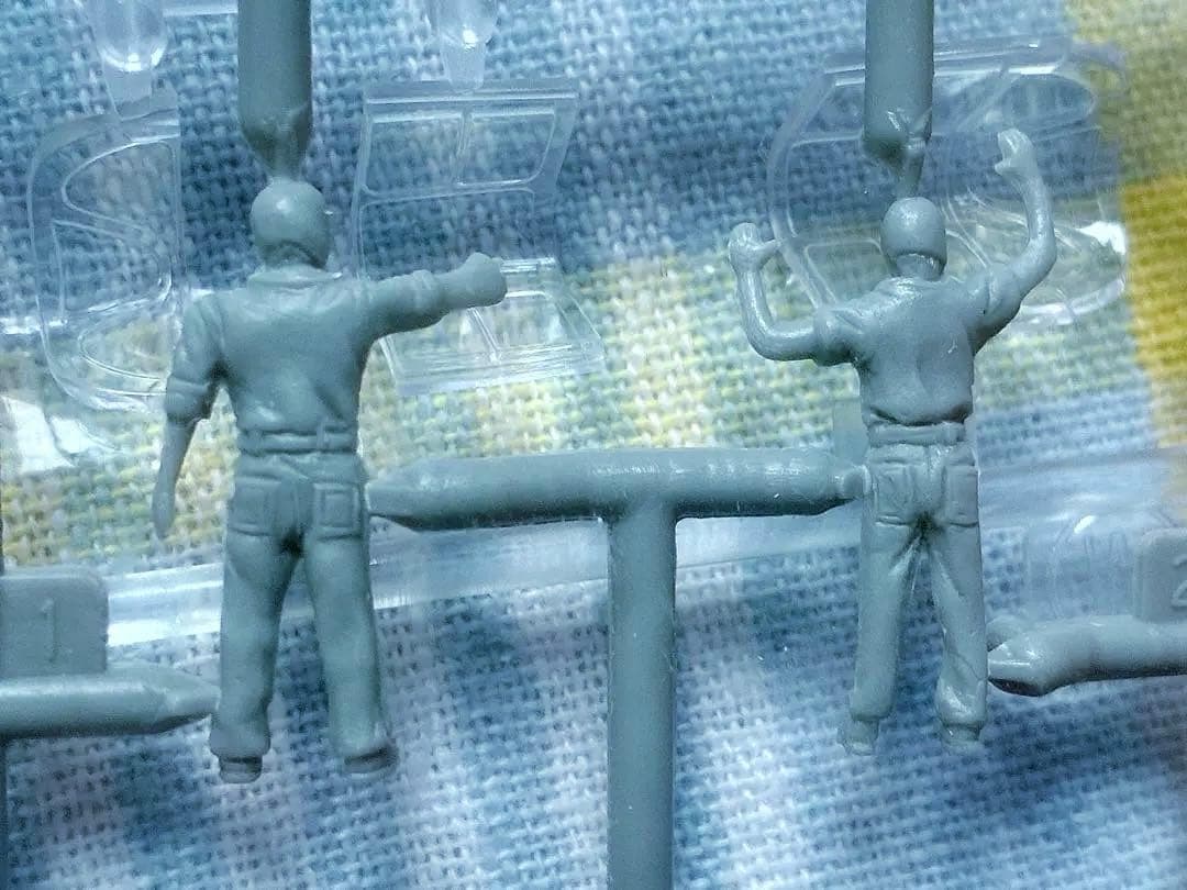 サイバーホビー (ドラゴン) 1/72 F6F-3 ヘルキャット w/デッキ