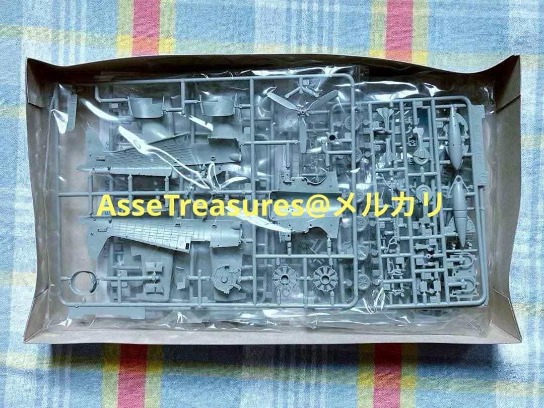 サイバーホビー (ドラゴン) 1/72 F6F-3 ヘルキャット w/デッキ