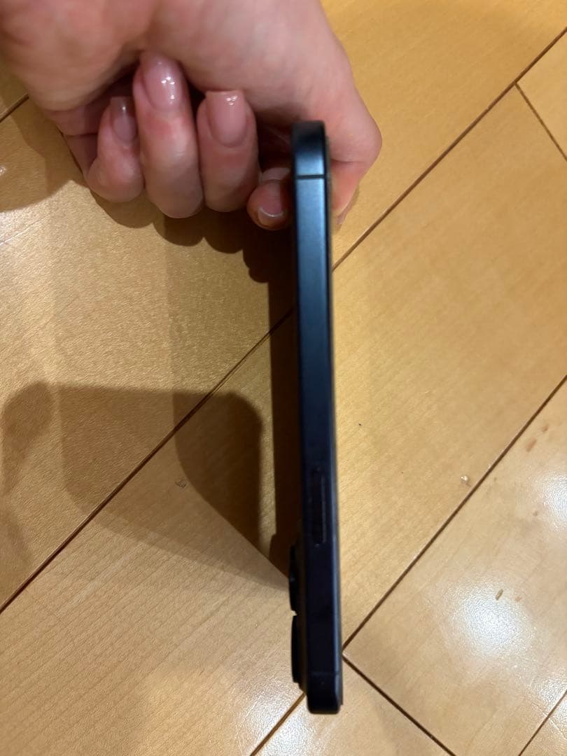 Apple iPhone 15Pro Blue Titanium 本体