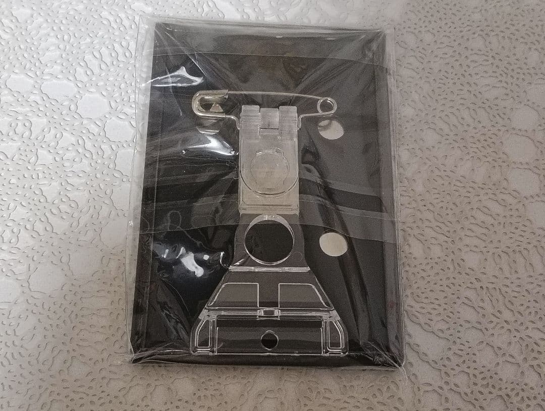 進撃の巨人　ケーキ　2022　Cake.jp　ハンジ　スタンド　缶バッチ