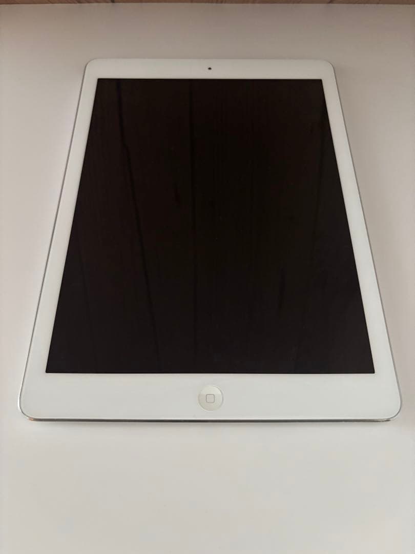 【第1世代】iPad Air Wi-Fi 16GB シルバー
