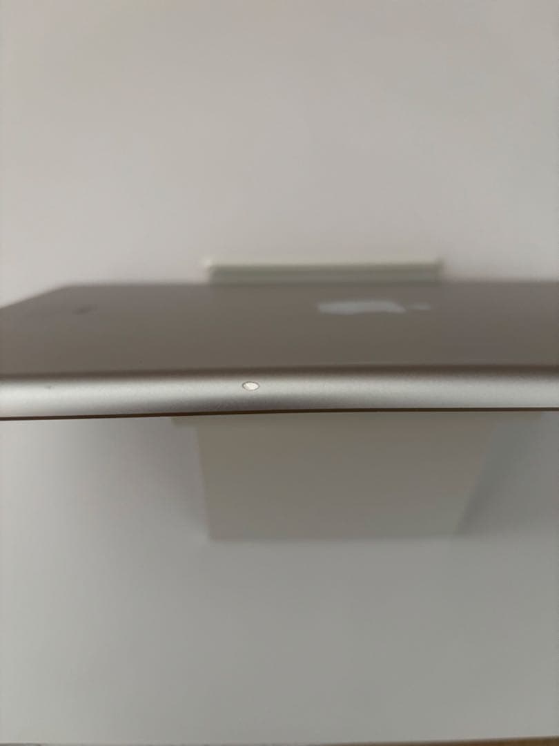 【第1世代】iPad Air Wi-Fi 16GB シルバー