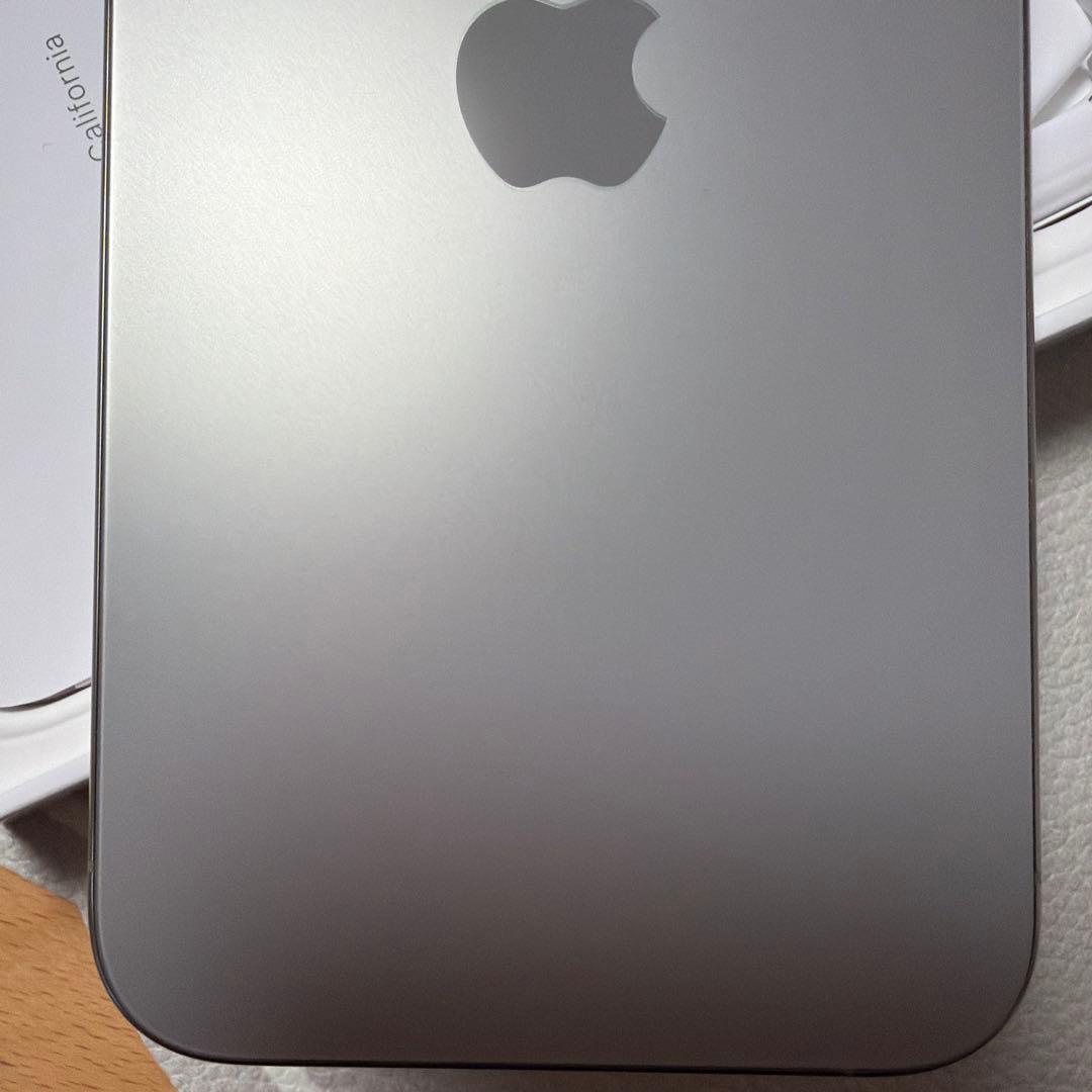 L*a様 iPhone 15 Pro max 256GB ナチュラルチタニウム