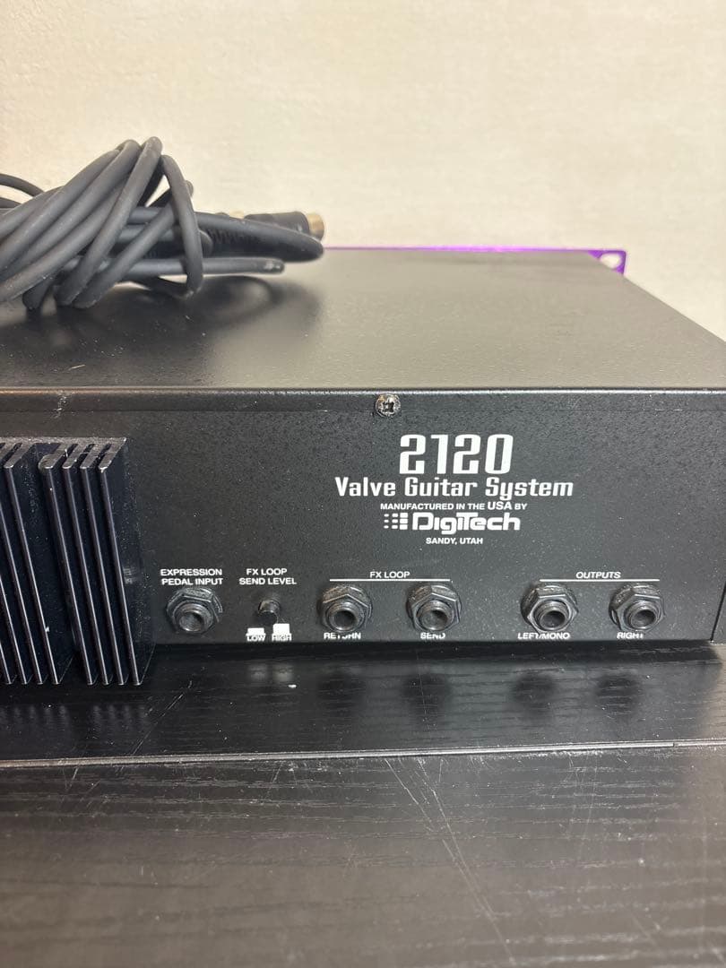 Digitech 2120 Artist 真空管ギタープリアンプ ラック