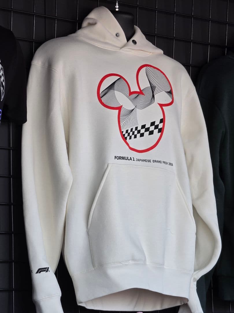 希少サイズ新品未開封　ディズニー F1 コラボ　パーカーホワイトユーロサイズXS
