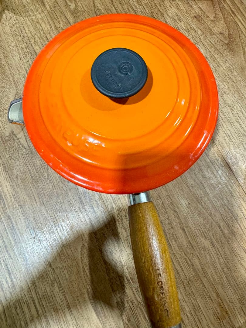 LE CREUSET オレンジ片手鍋　サイズ18