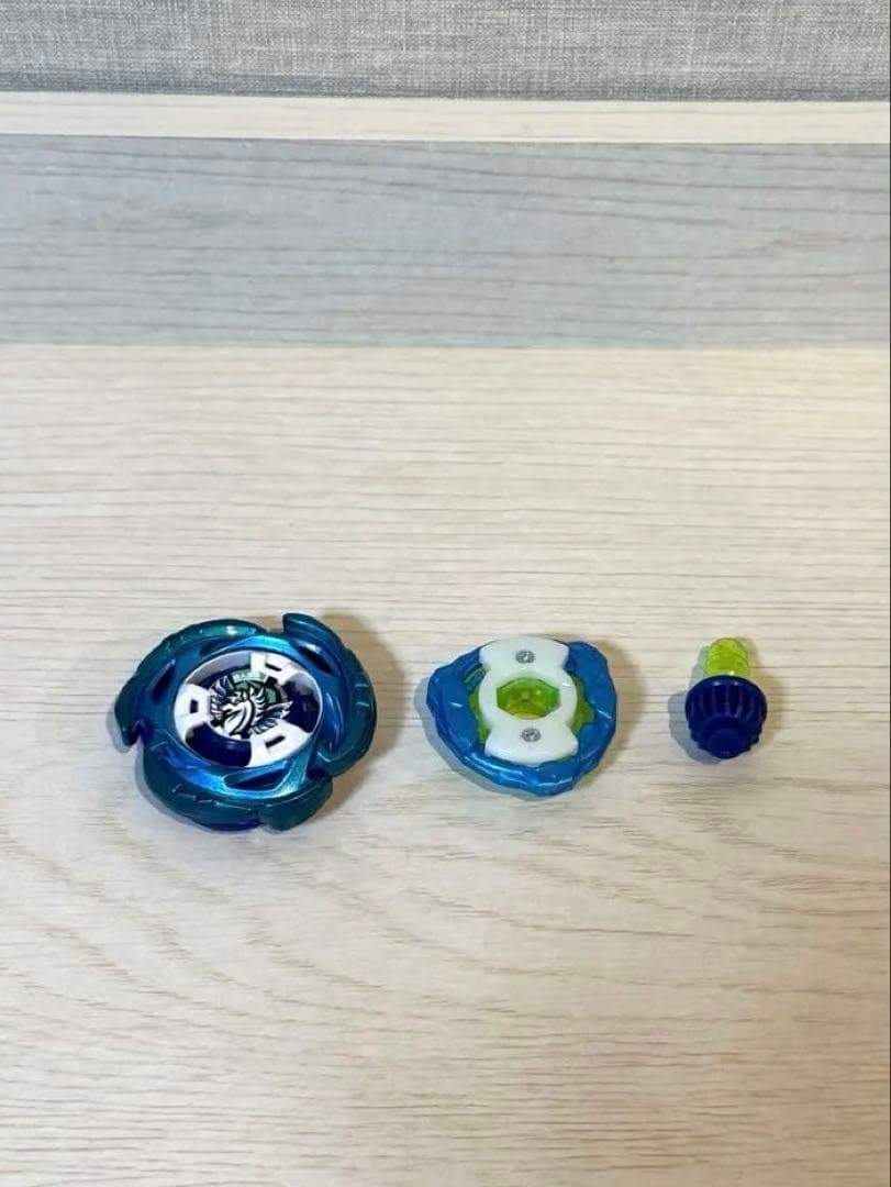 【美品】ベイブレード　エアロペガサス