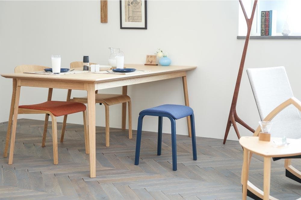 旭川家具 匠工芸 TAPEREDスツールB ロータイプ オーク 張座 ネイビー