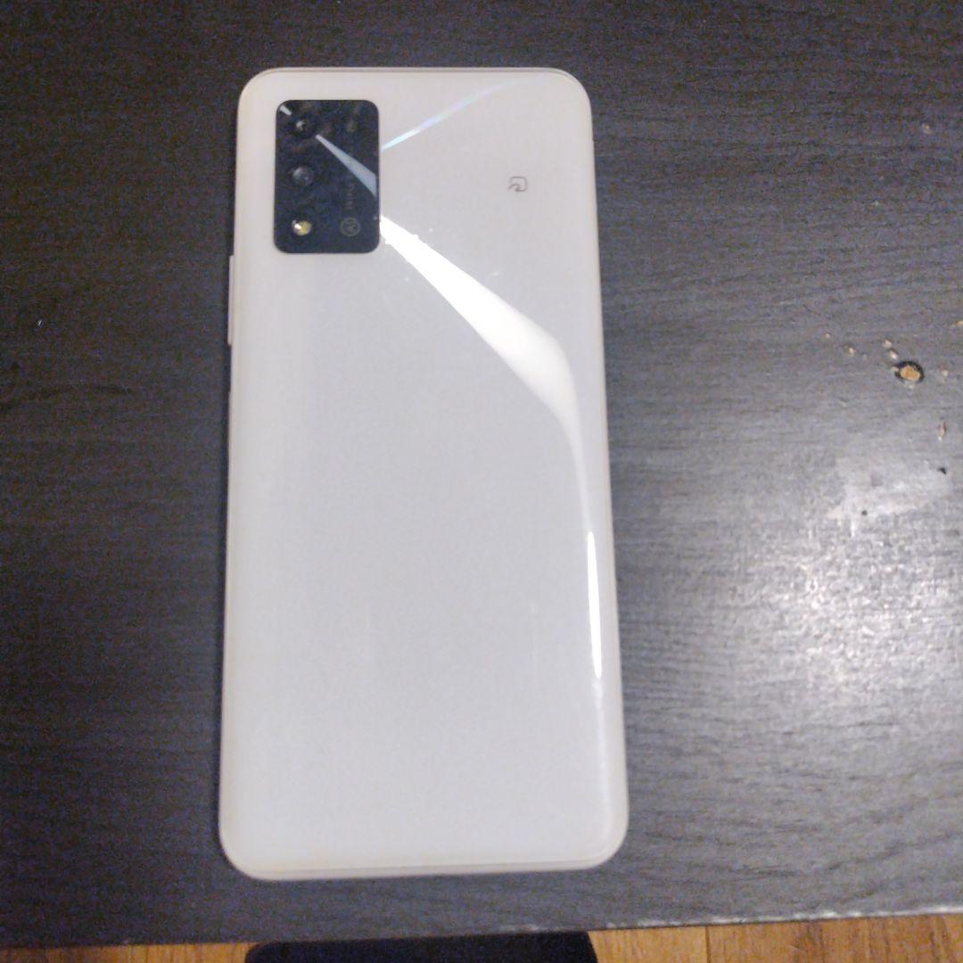 nubiaスマートフォン ホワイト