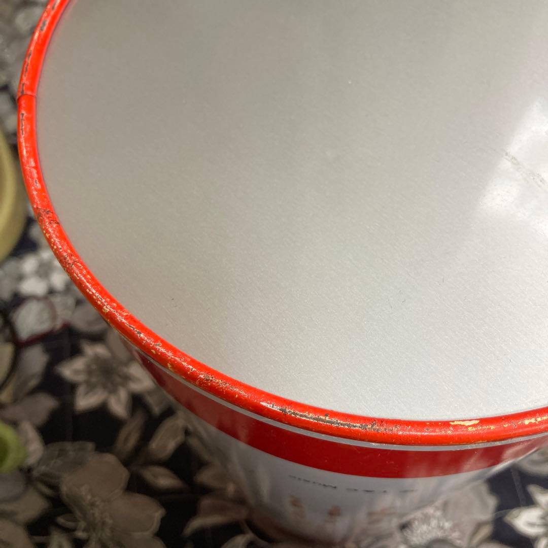 ピンクレディ　ゴミ箱