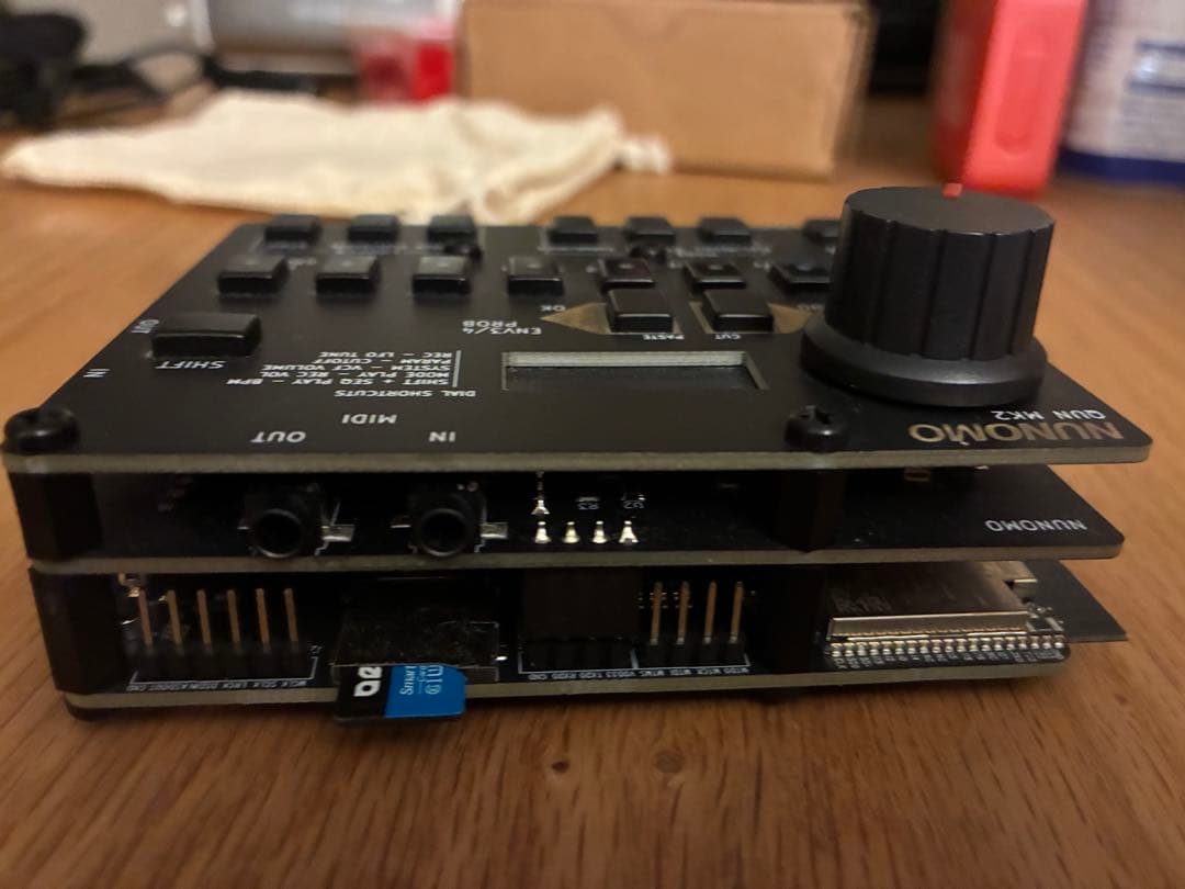 NUNOMO QUN MK2 ポケットシンセサイザー シーケンサー ルーパー