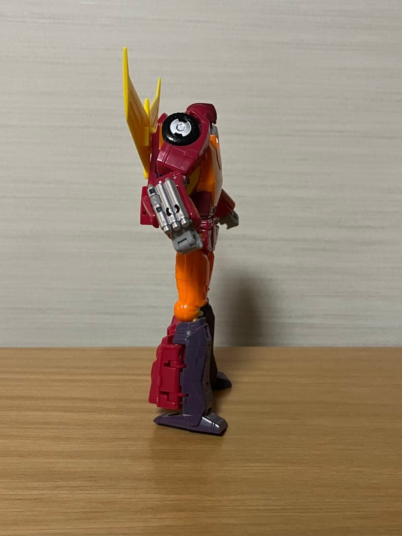 トランスフォーマー　スタジオシリーズ SS-60ホットロッド　現状品です。