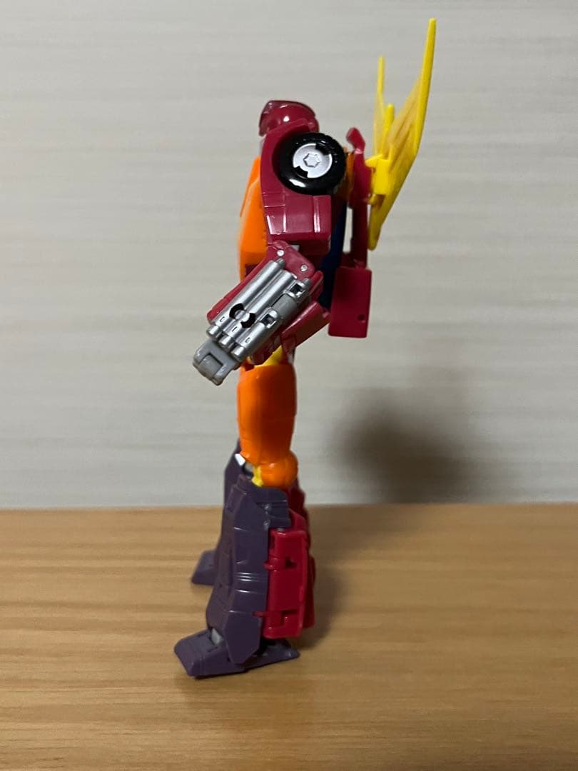 トランスフォーマー　スタジオシリーズ SS-60ホットロッド　現状品です。