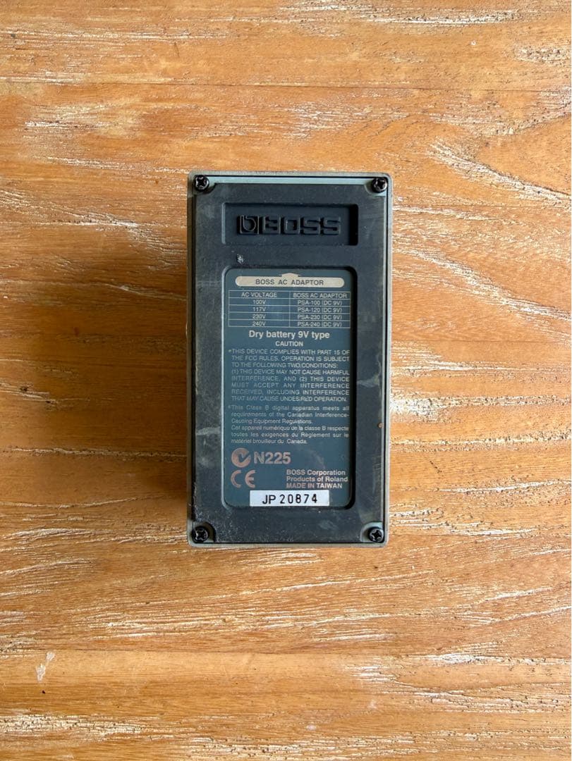 BOSS RV-3 リバーブ/ディレイ 廃盤