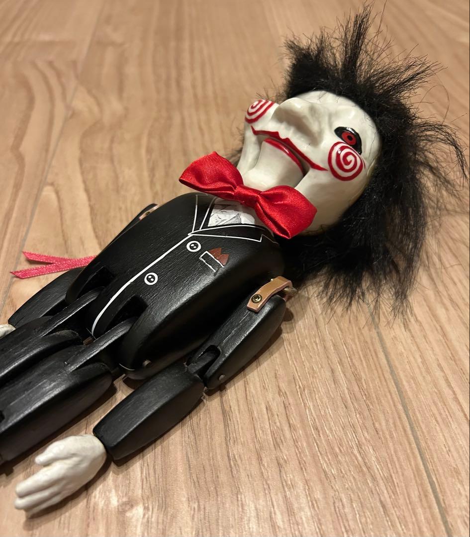 「SAW Ⅳ」 ビリー　木製フィギュア