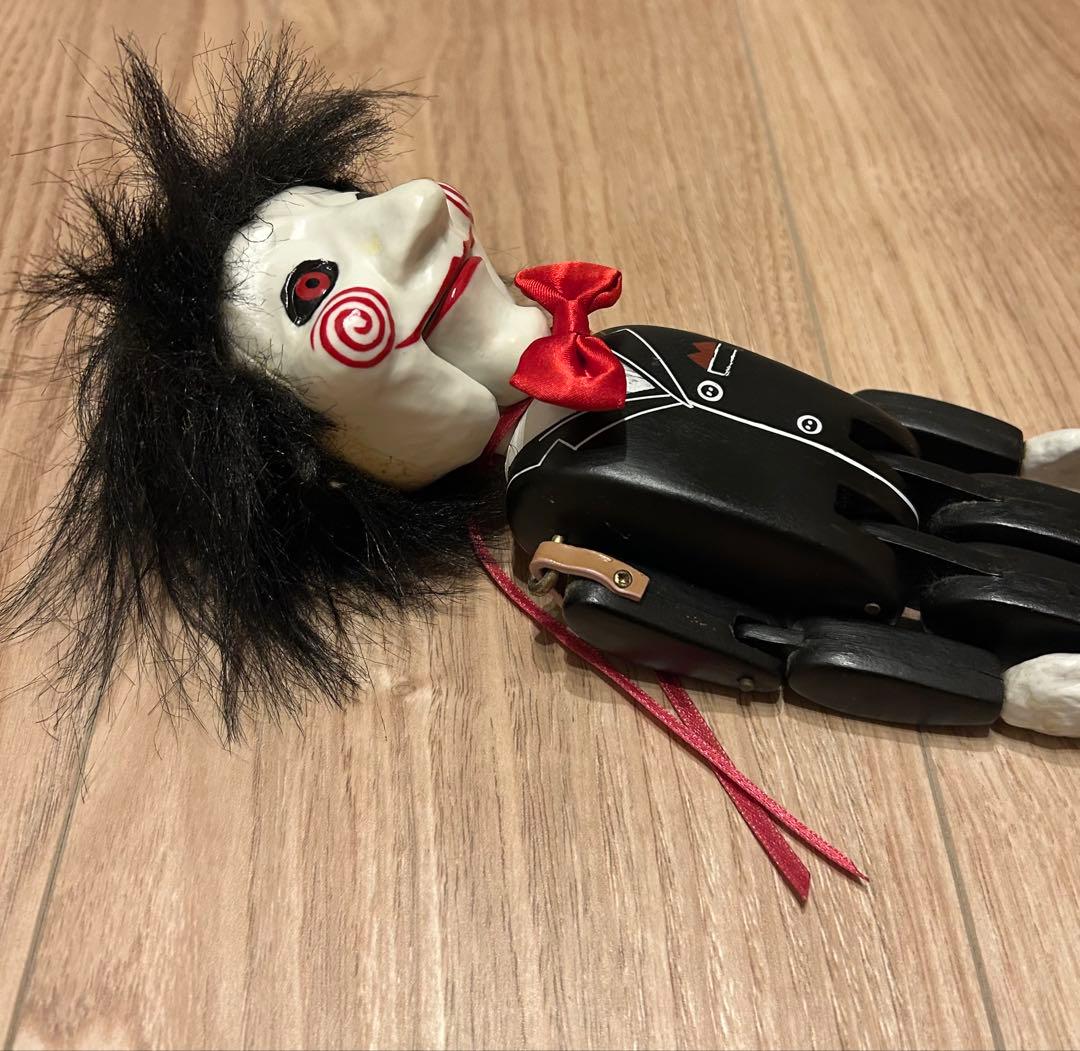 「SAW Ⅳ」 ビリー　木製フィギュア