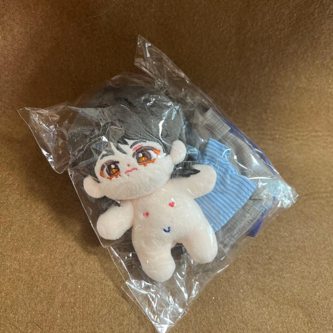 BTS テテ　v　10cm ぬいぐるみ　新品　マスター