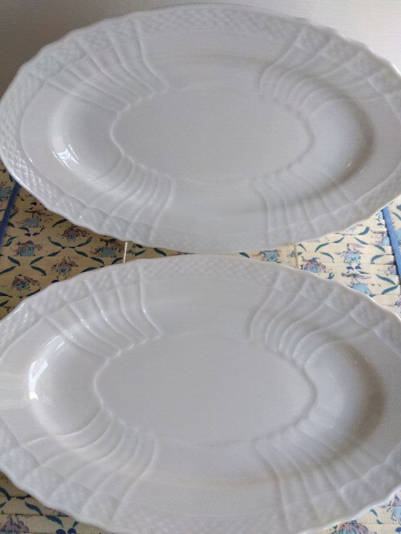 [新品]リチャードジノリ　ホワイトベッキオ　ピクルス・オーバル　プレート