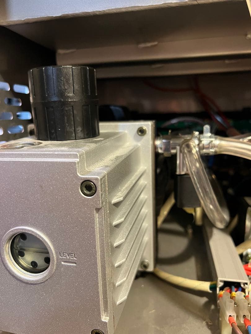 アスクワークス製の業務用真空包装機 AZ-300HG