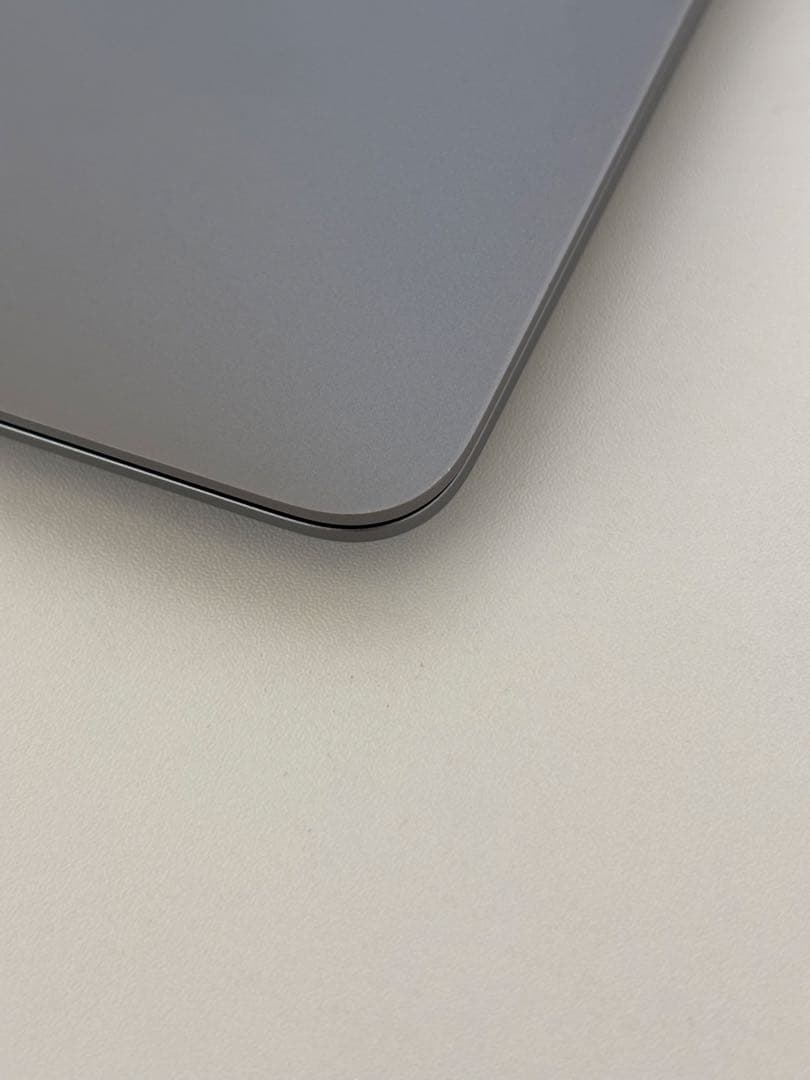 Apple MacBook Air M1 (2020) 8GBメモリ 256GB