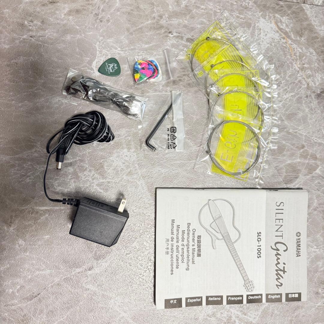 ヤマハサイレントギター SLG-100S【付属品おまけ付】