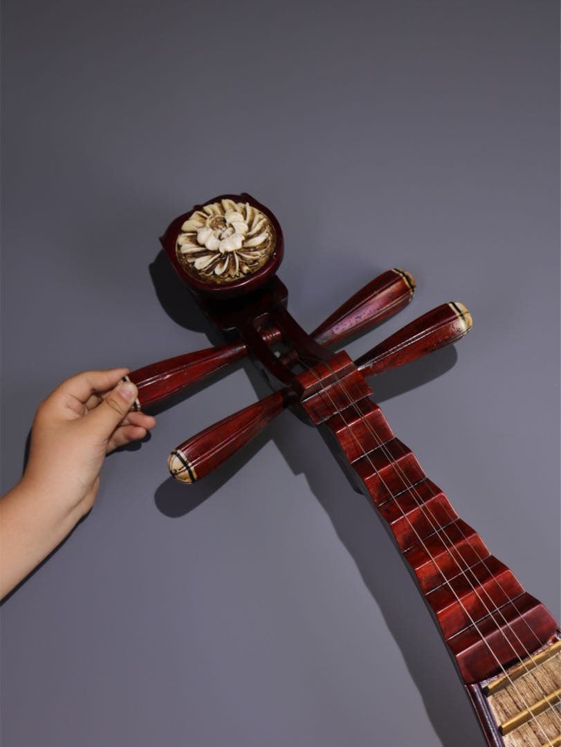 珍品　天然 桐木製 琵琶 びわ　妖精図　音質が美しい インテリア
