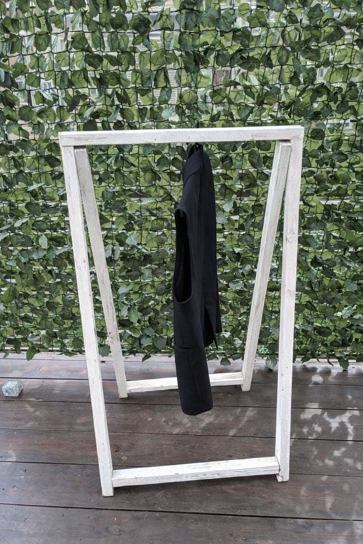 杉 無垢材 ウォルナット色ハンガーラック 木製 シンプル 店舗什器/フリマ