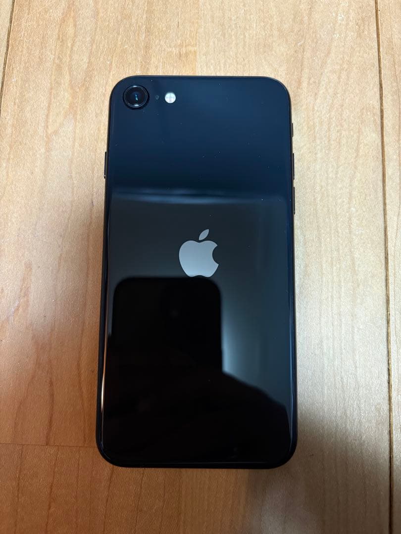 iPhone SE 第二世代 64GB ブラック 本体のみ
