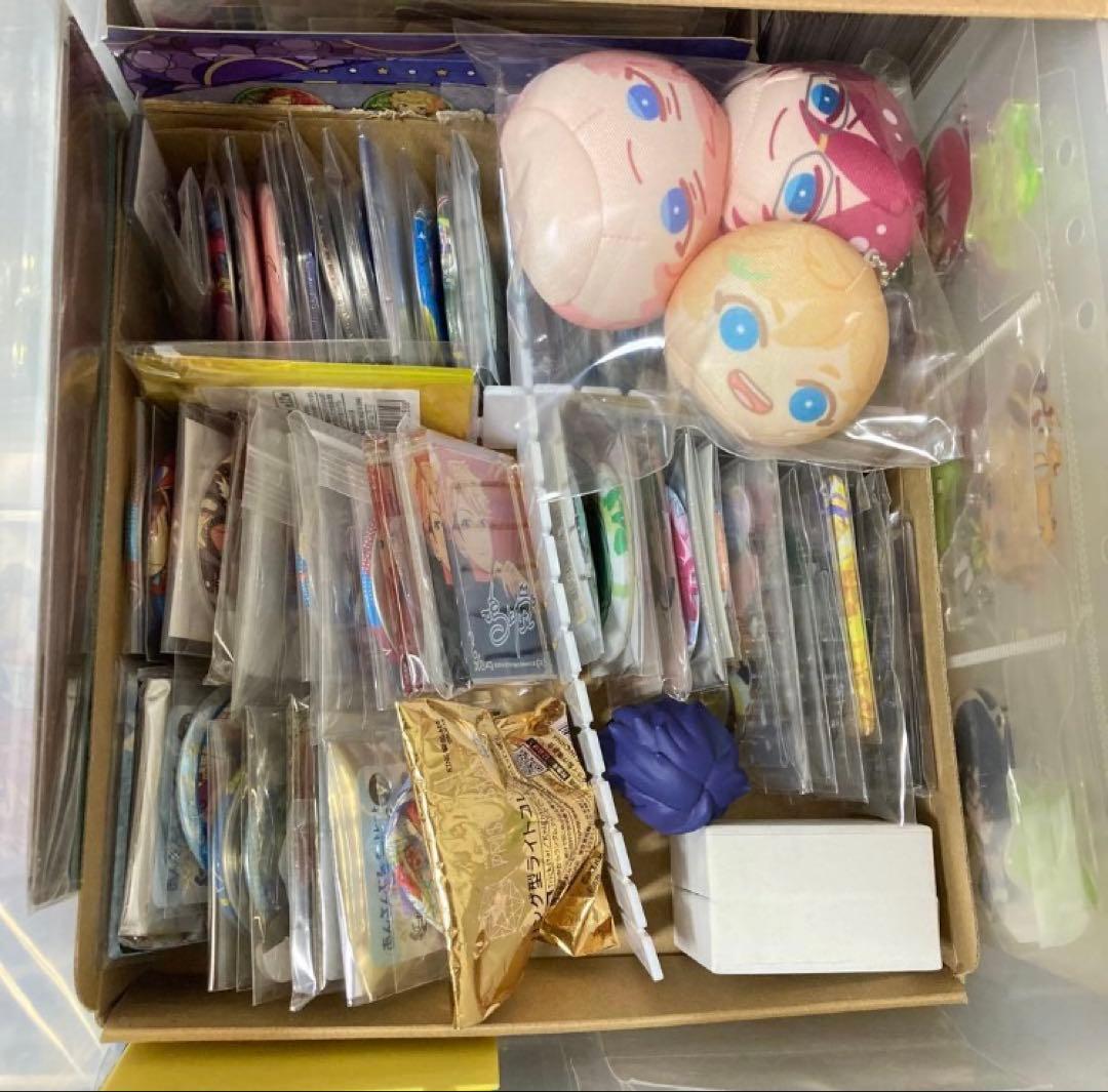 あんスタ 缶バッジ、アクスタ等まとめ売り