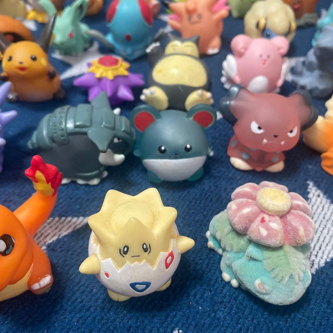 初期ポケモン　ゆび人形　ソフビ