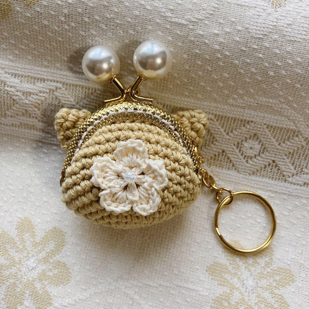 がま口　キーホルダー　手編み　猫ちゃん