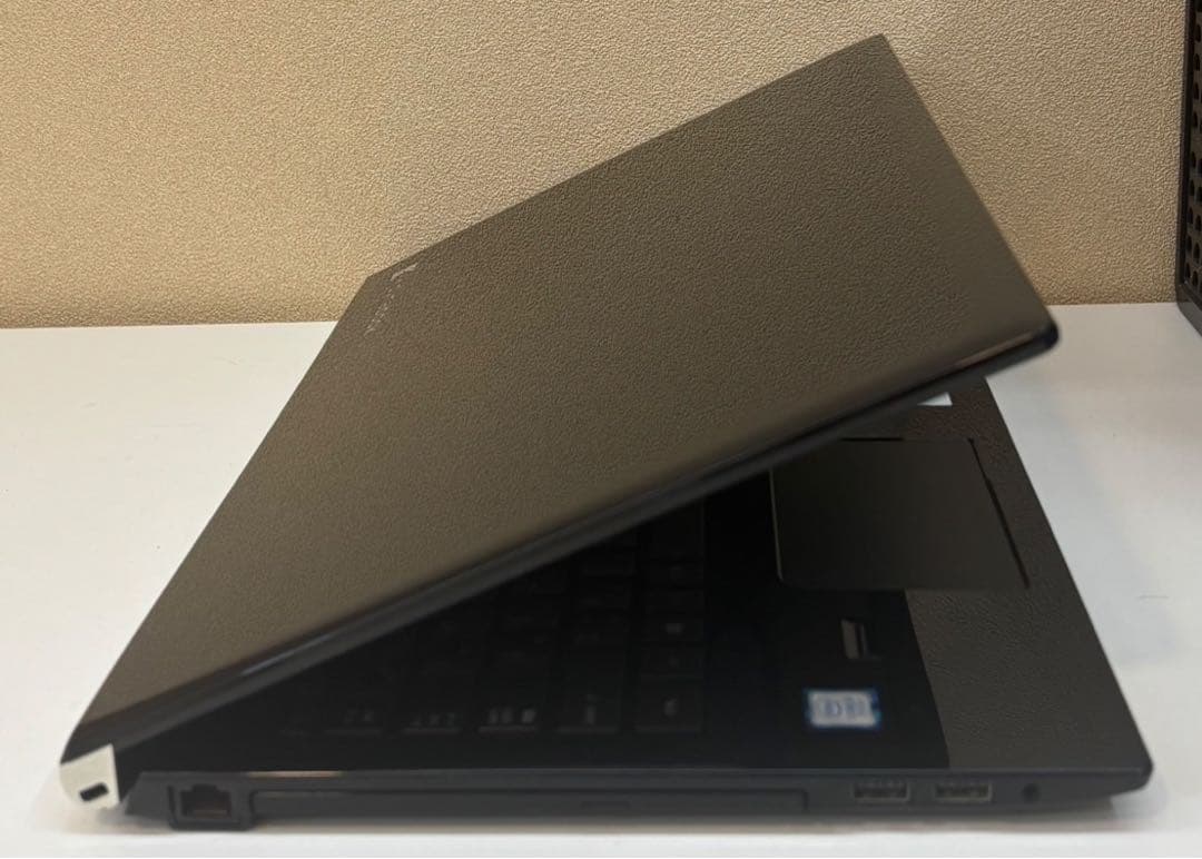 529 美品 TOSHIBA dynabook Core i3 ノートパソコン