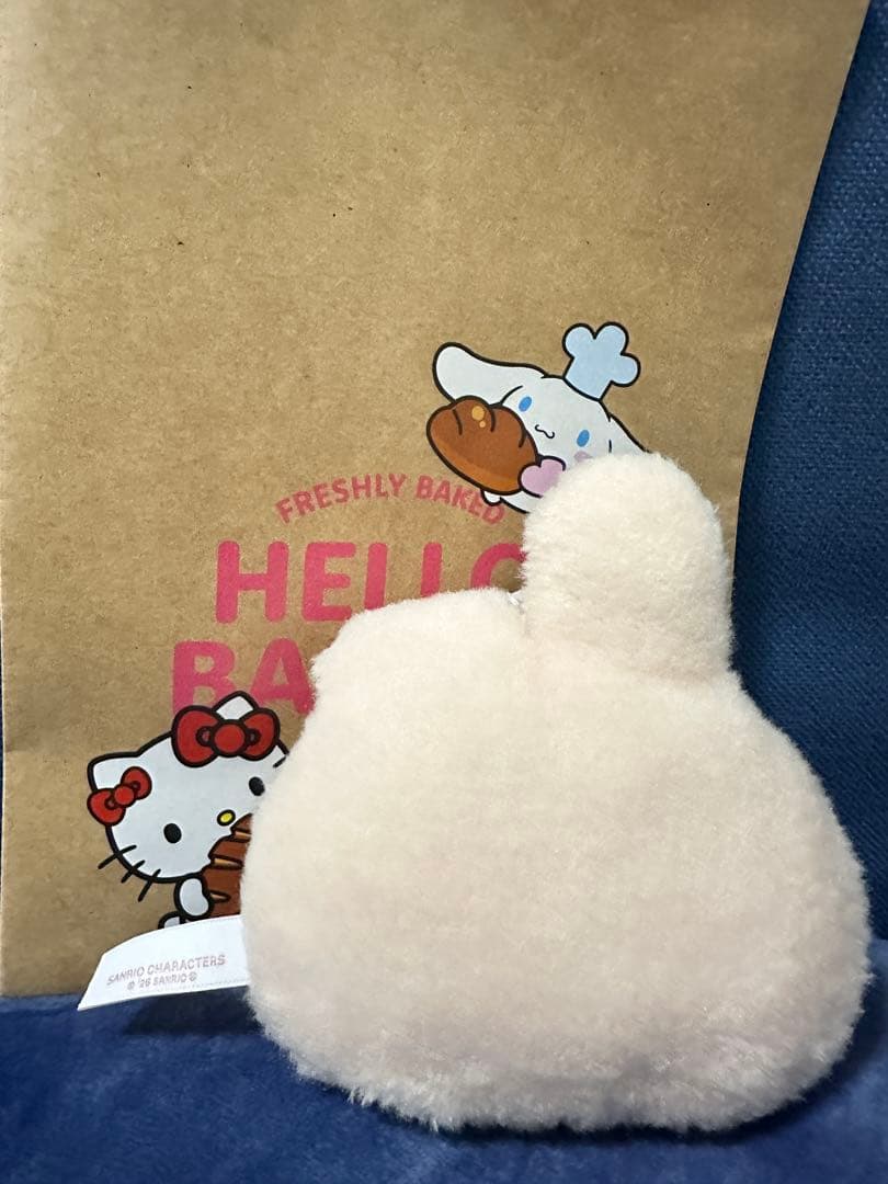 【HELLO KITCHEN】パンぬいぐるみ サンリオ　ルミネ限定 マイメロディ