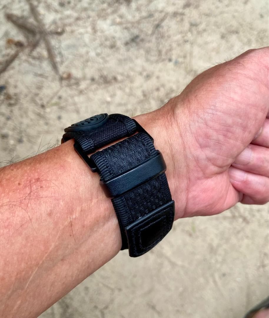 Luminox 純正交換用バンド 様々な種類の腕時計に対応MR