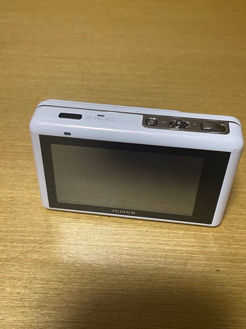 富士フィルム FinePix Z300 充電器付き デジタルカメラ