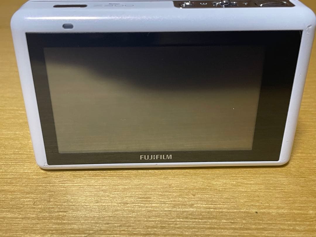 富士フィルム FinePix Z300 充電器付き デジタルカメラ