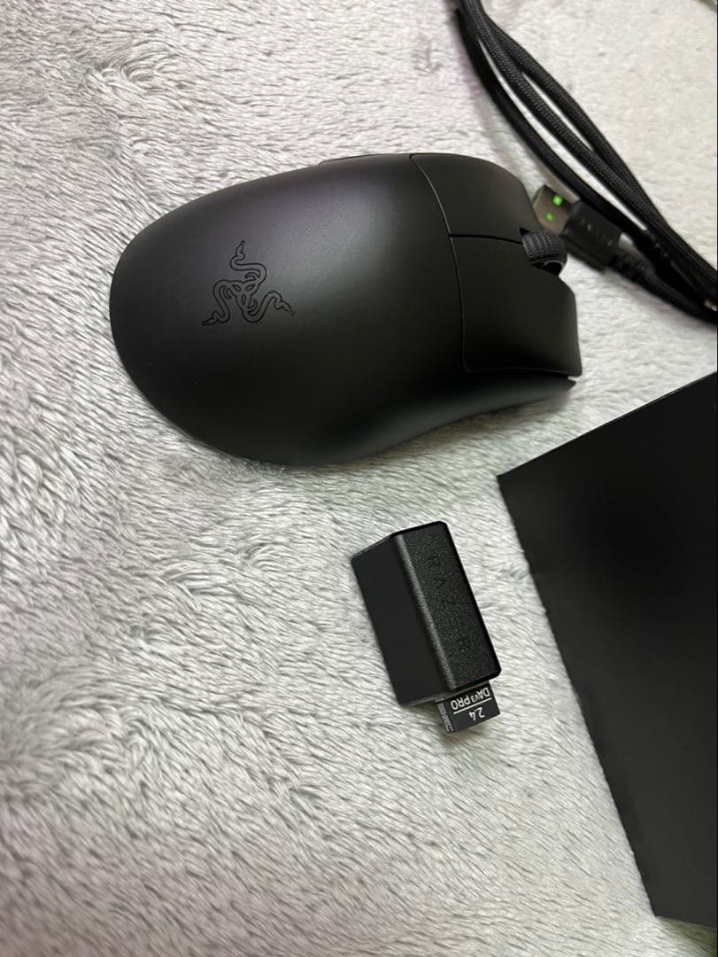 Razer DeathAdder V3 Pro ワイヤレスマウス 箱・付属品完備