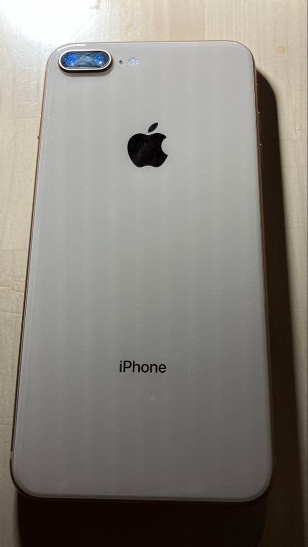 【少々傷有】iPhone8plus 64GB ゴールド SIMフリー純正バッテリ