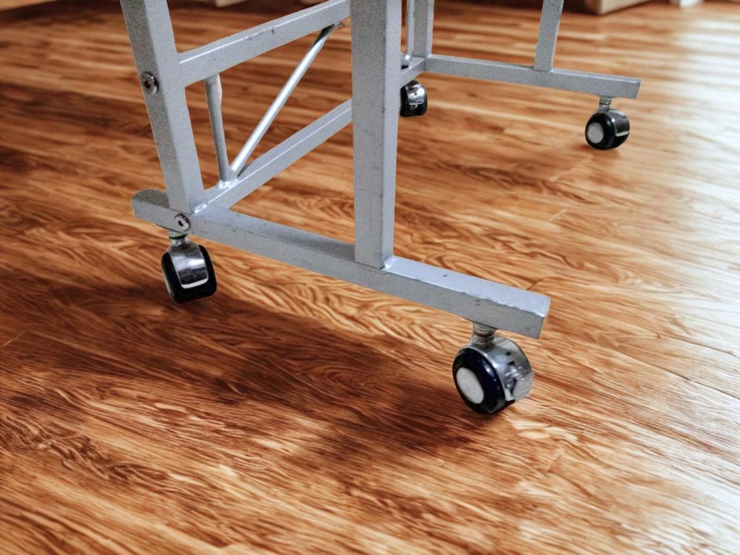 シルバー メタル ハンガーラック 店舗什器 ディスプレイスタンド キャスター付き