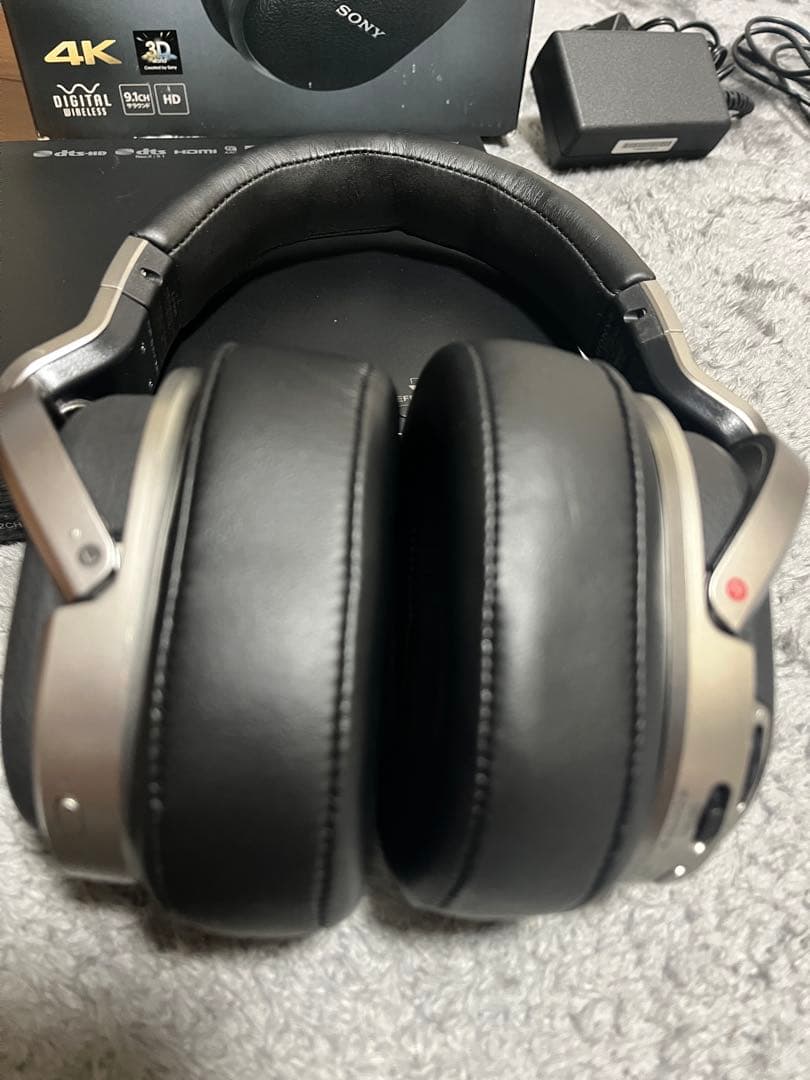 【極美品】SONY MDR-HW700DS ★イヤーパッドダメージ無し★ 除菌済