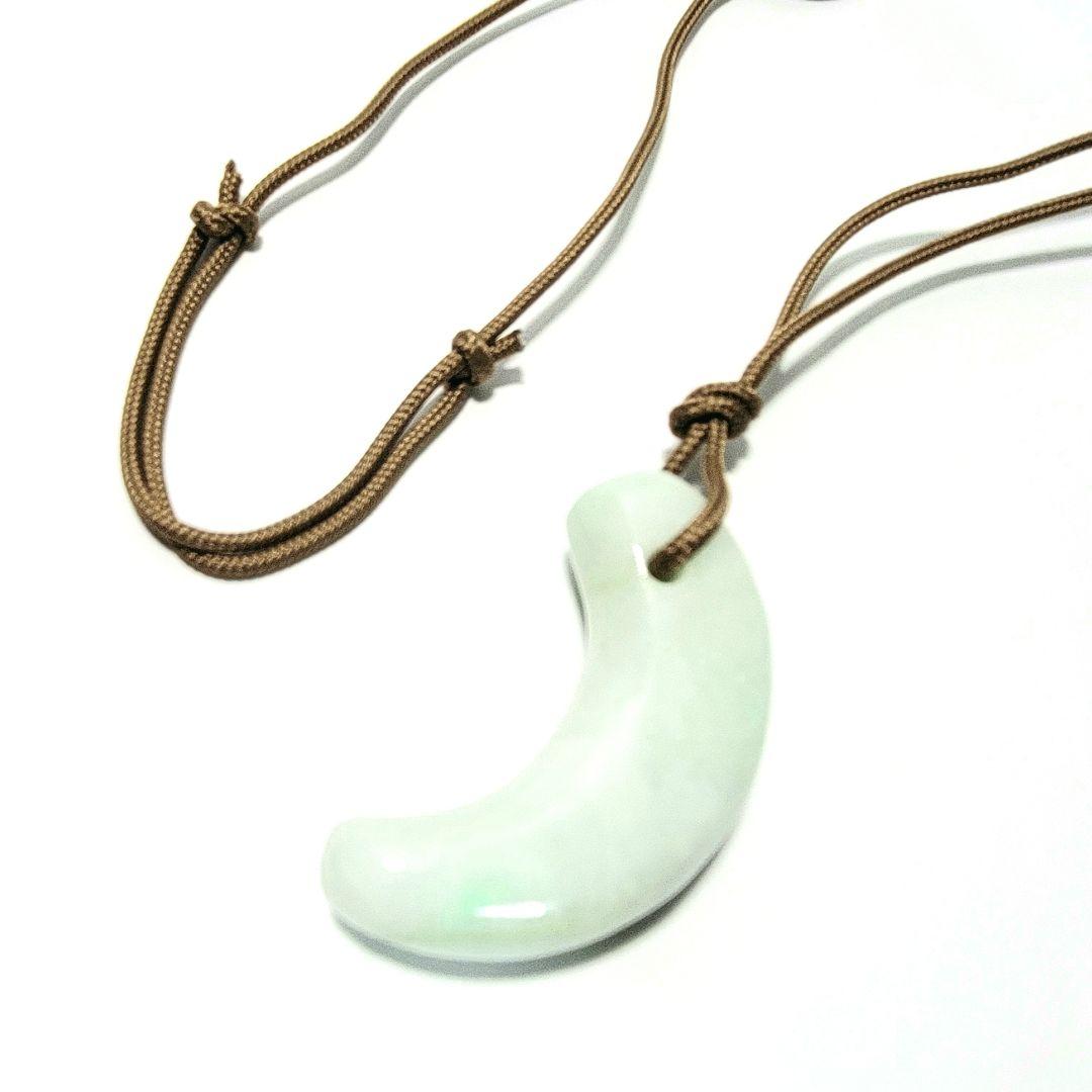 糸魚川翡翠:勾玉　MT0056