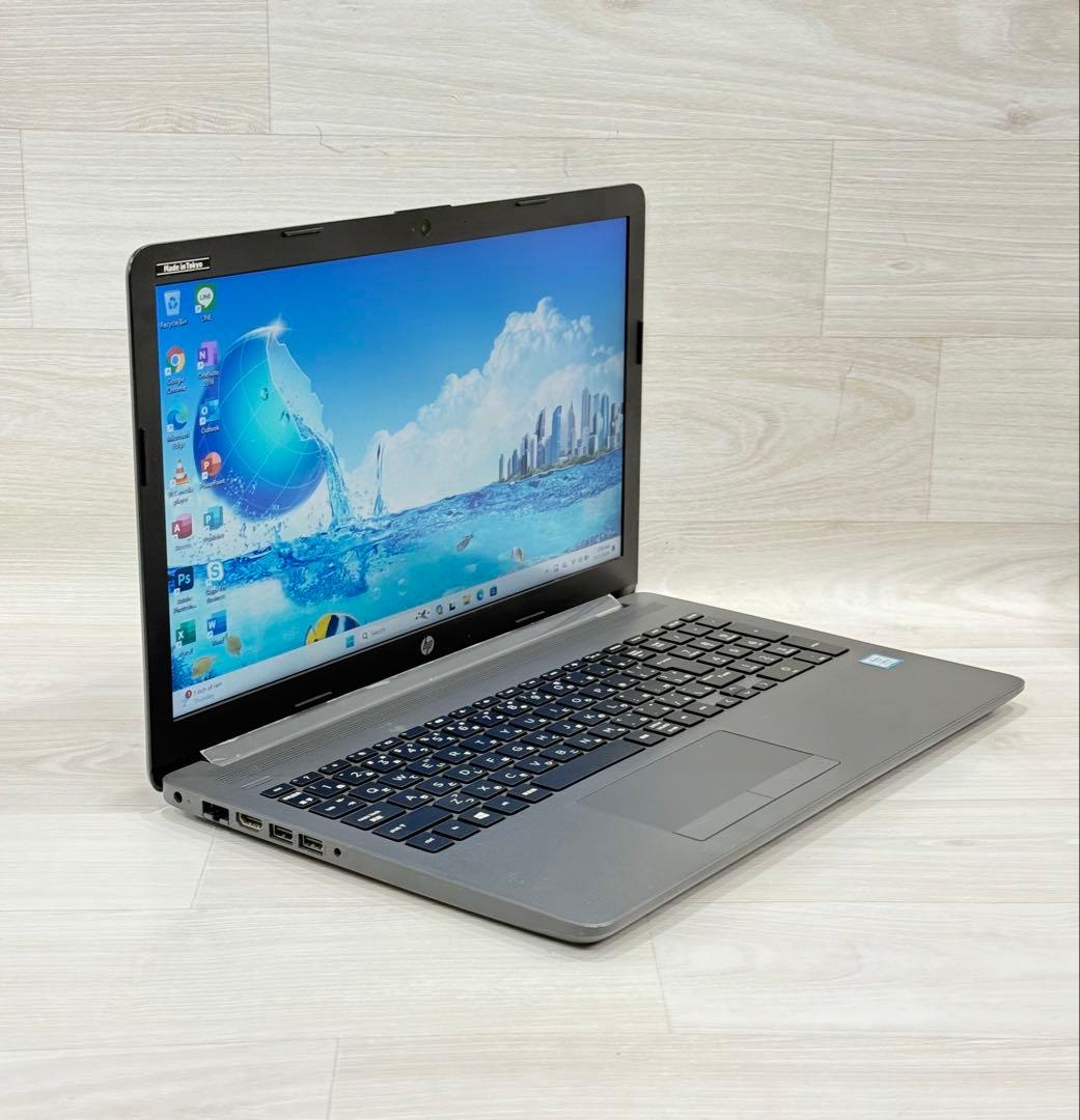 8世代HpノートパソコンCorei5メモリー8GB/SSD-256G/15インチ