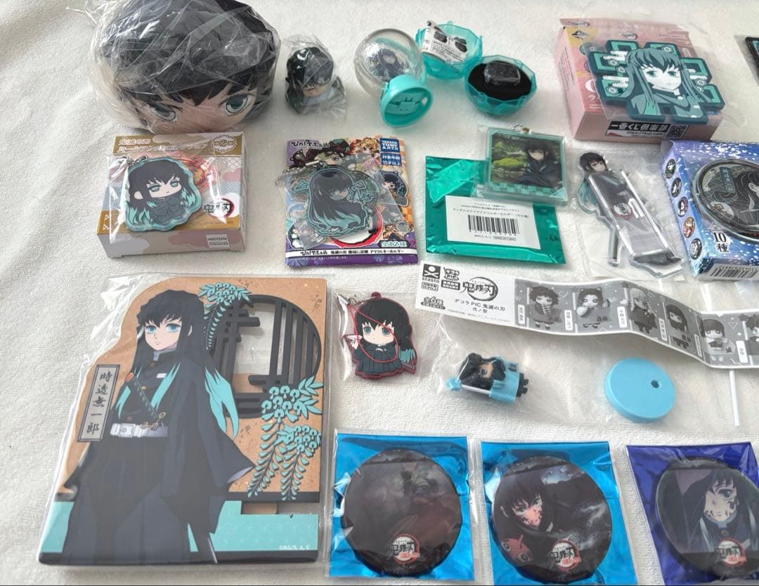 鬼滅の刃　時透 無一郎 アクリルキーホルダー　バッジ　ぬいぐるみ　まとめ売り